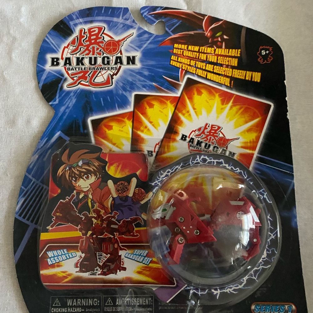 Bakugan Battle Brawlers Red Action Figure